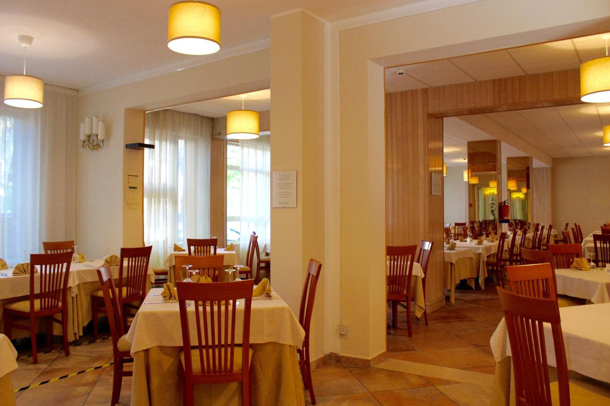 Hotel Jole Cesenatico Eksteriør billede